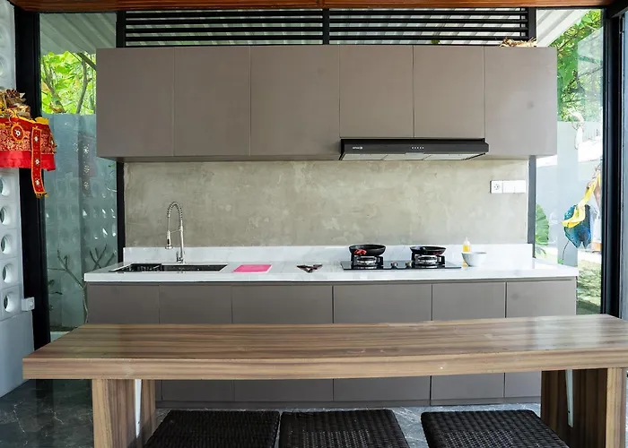 Grand Kesambi And Bali 4*