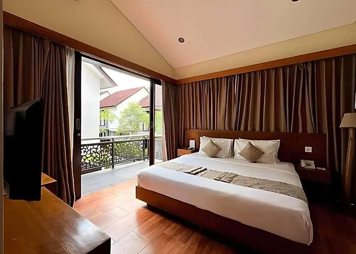 منتجع Grand Kesambi And Bali 4*